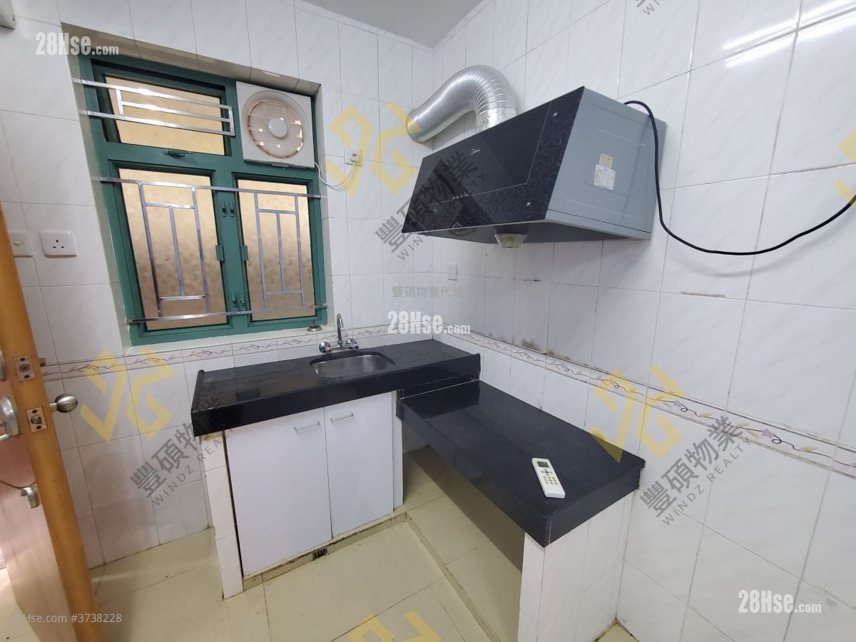 Village Rental 2 Bedrooms , 1 Bathroom 350 ft²