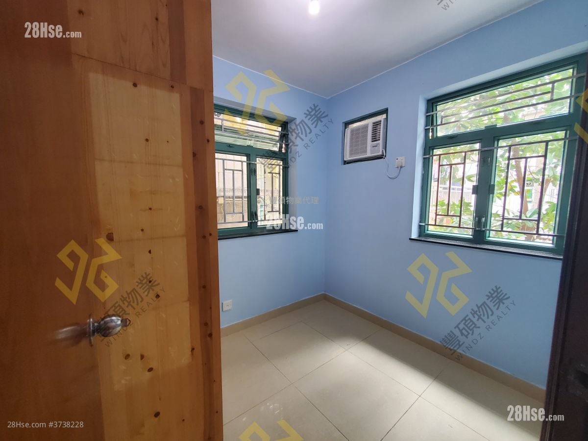 Village Rental 2 Bedrooms , 1 Bathroom 350 ft²