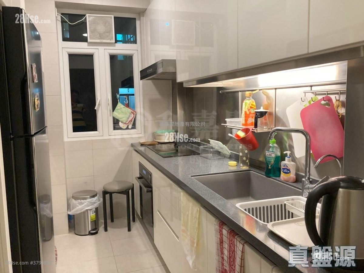 11 La Salle Road Sell 3 Bedrooms , 2 Bathrooms 900 ft²