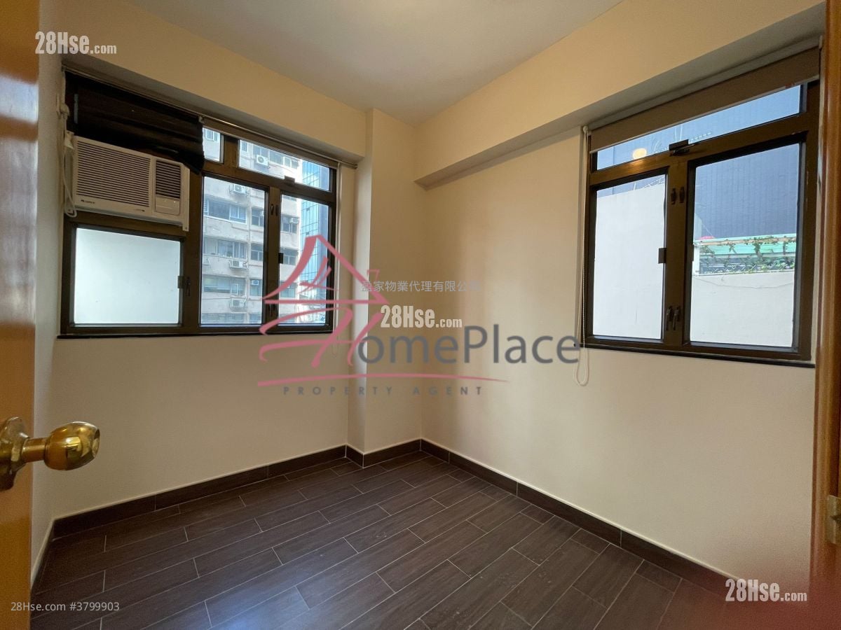 Winsome House Sell 2 Bedrooms , 1 Bathroom 412 ft²