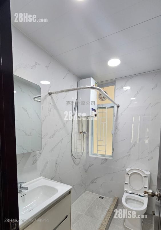 Wang Kwong Building Rental 2 Bedrooms , 1 Bathroom 391 ft²