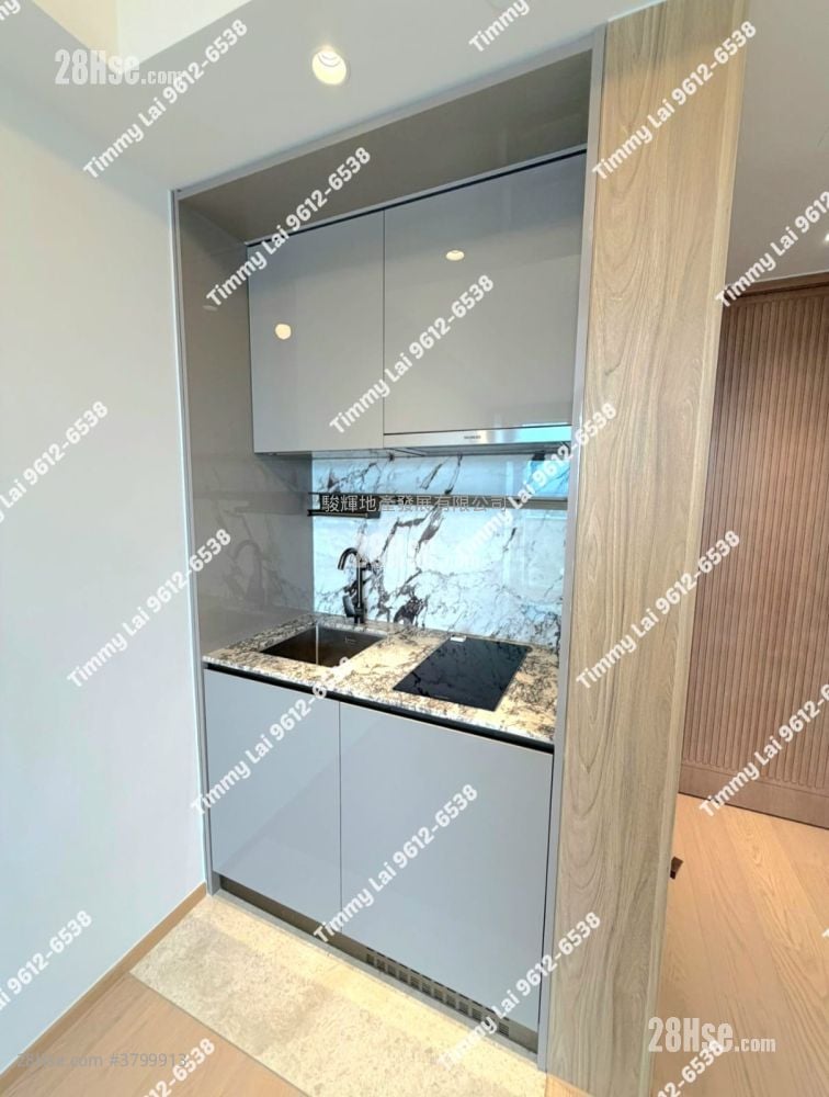 Topside Residence Rental 1 Bedroom , 1 Bathroom 272 ft²