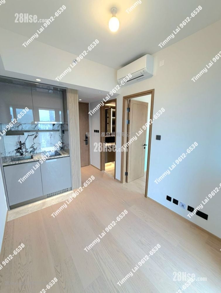 Topside Residence Rental 1 Bedroom , 1 Bathroom 272 ft²