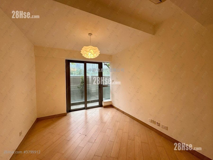 溋玥天赋海湾 售盘 3 房 , 3 浴室 1,383 平方尺