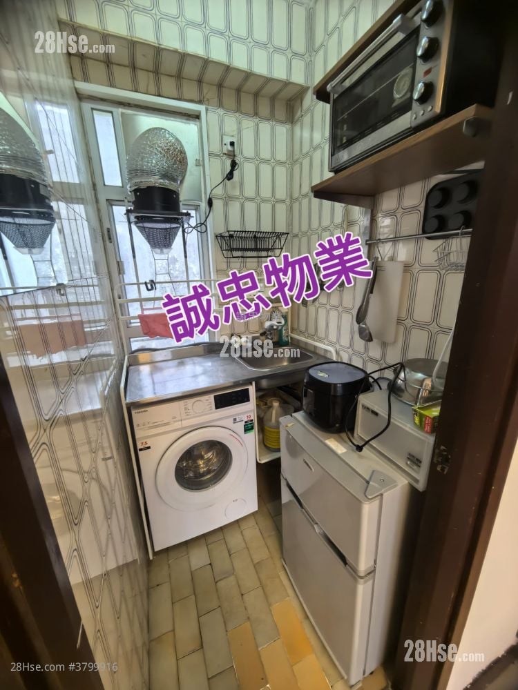 唐楼 售盘 2 房 , 1 浴室 308 平方尺