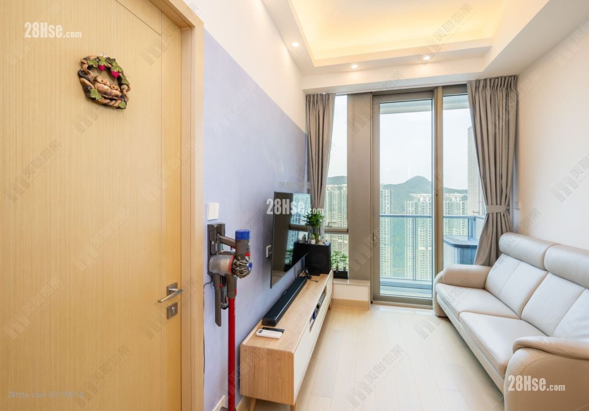 Marini Sell 1 Bedroom , 1 Bathroom 370 ft²