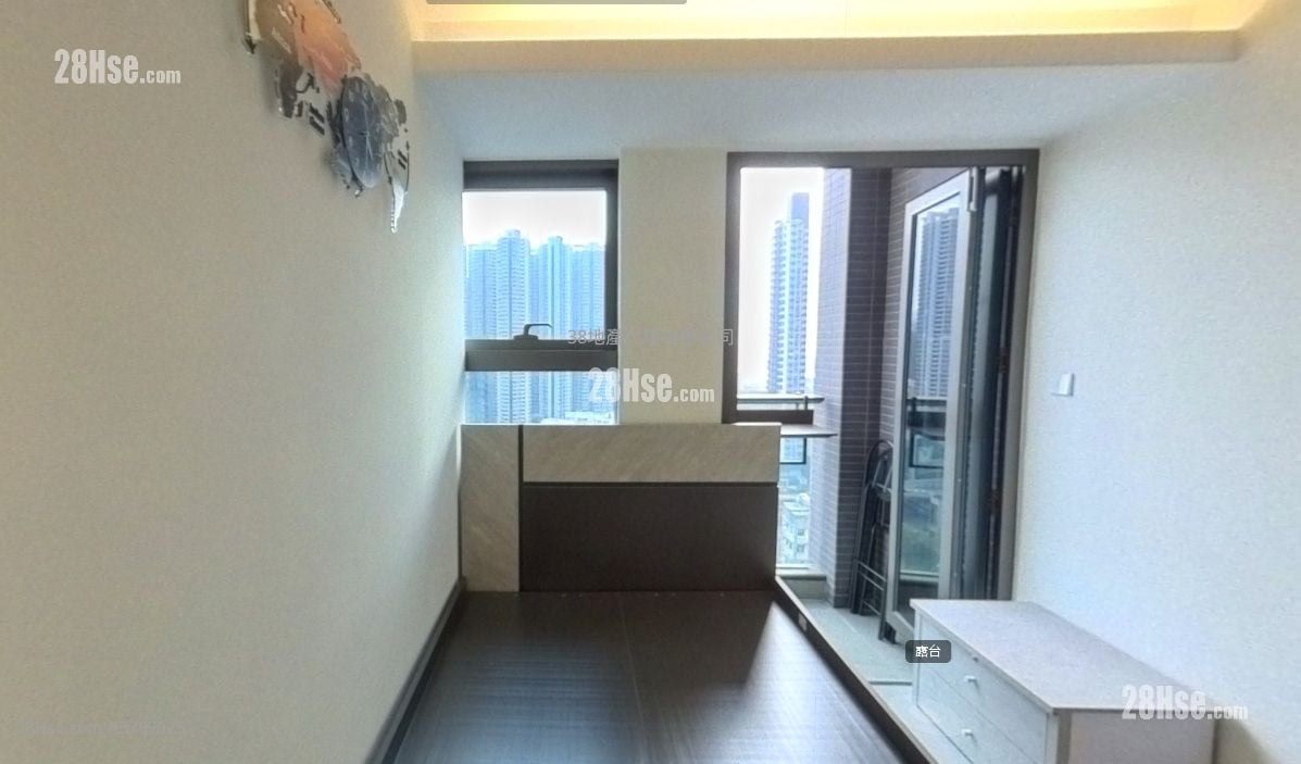 AVA228 租盘 开放式间隔 , 1 浴室 155 平方尺