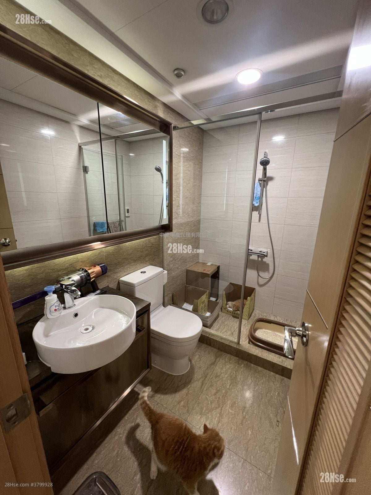 溱岸8号 售盘 3 房 , 4 浴室 1,262 平方尺