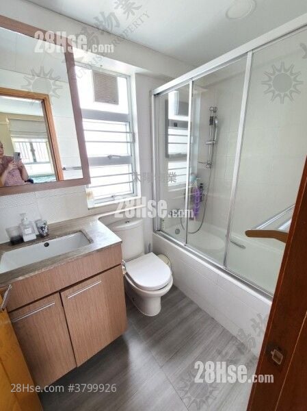 黄埔花园 售盘 4 房 771 平方尺