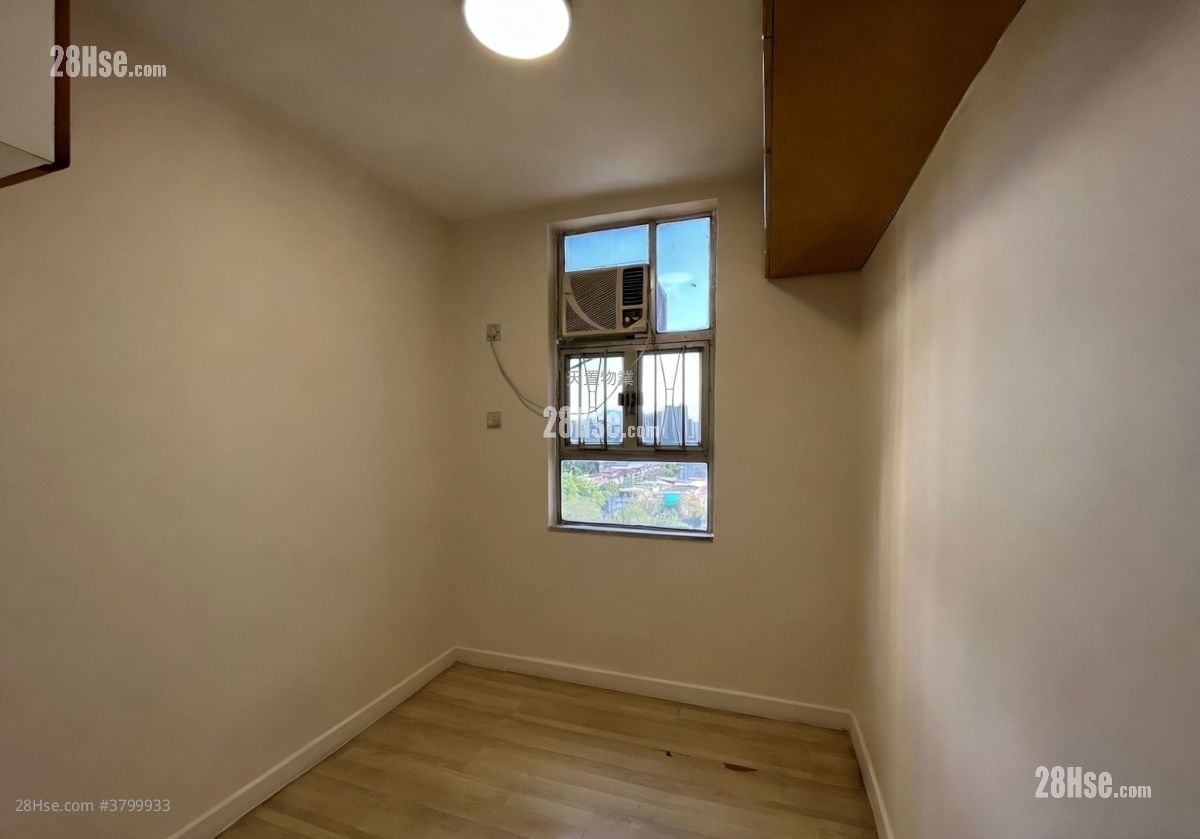 Prime View Garden Rental 2 Bedrooms , 1 Bathroom 399 ft²