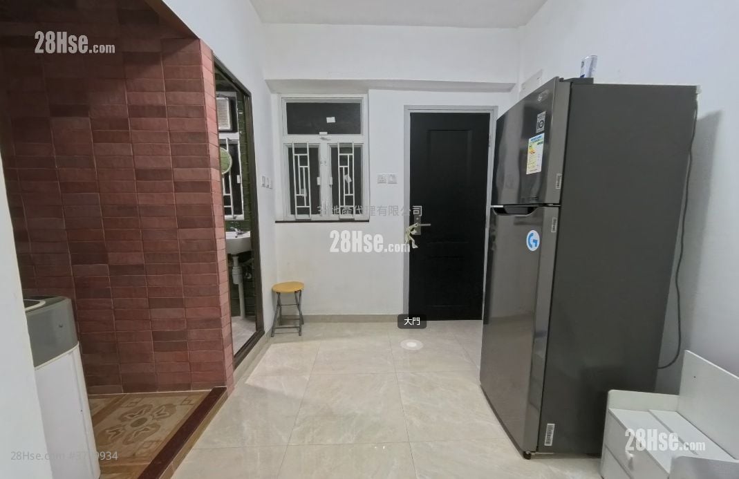 Ka Wui Building Sell 2 Bedrooms , 1 Bathroom 339 ft²