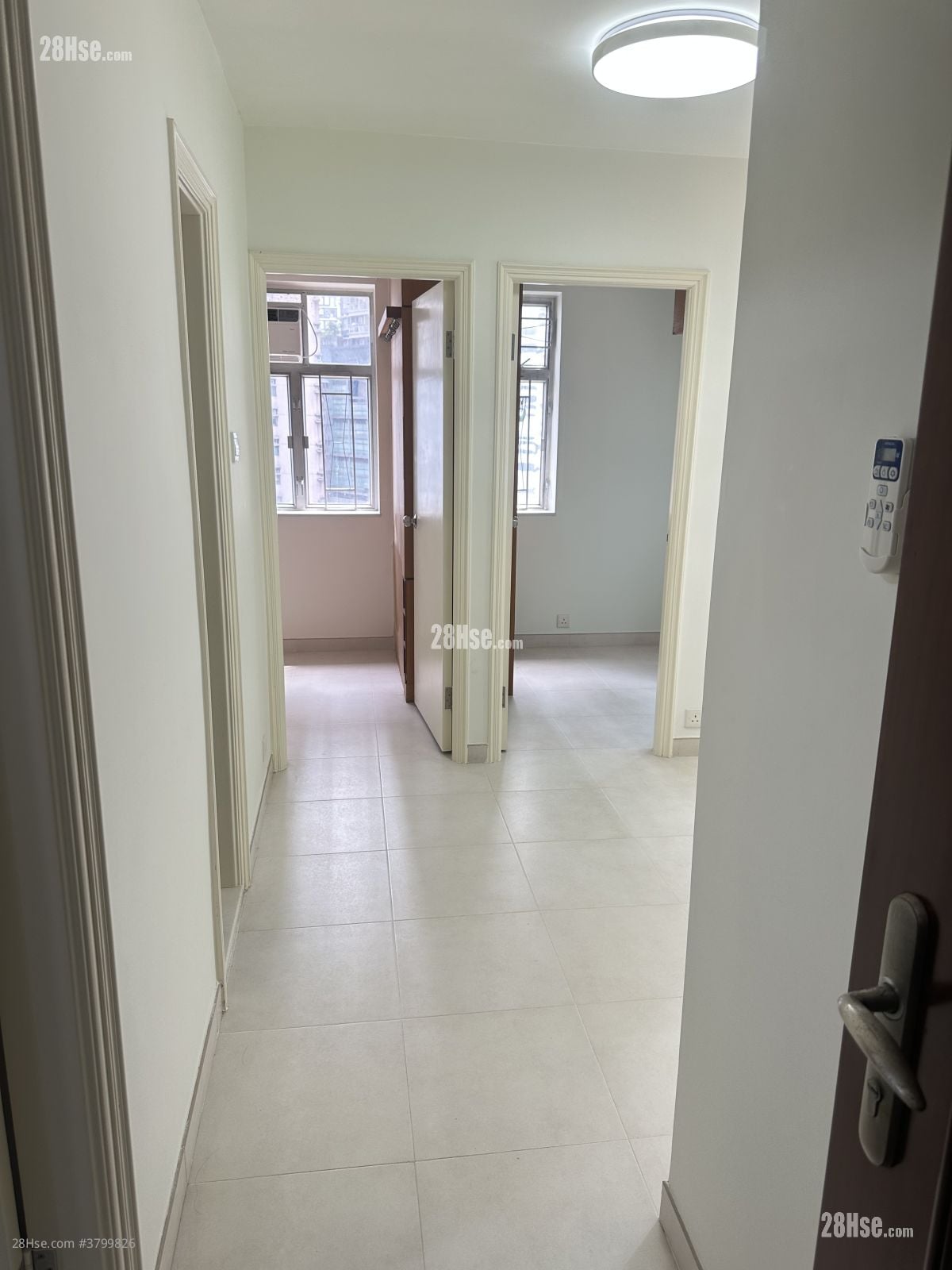 裕利大厦 租盘 2 房 , 1 浴室 280 平方尺