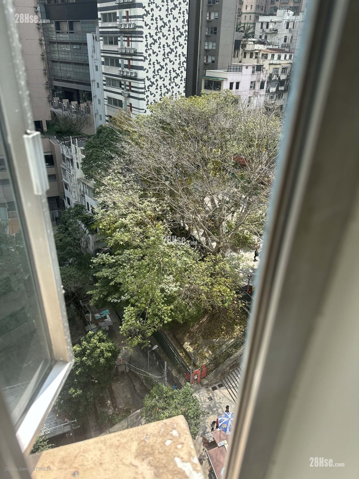 裕利大厦 租盘 2 房 , 1 浴室 280 平方尺