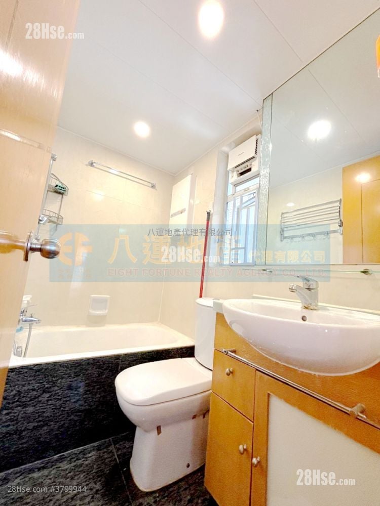 Peaceful Mansion Sell 2 Bedrooms , 1 Bathroom 381 ft²