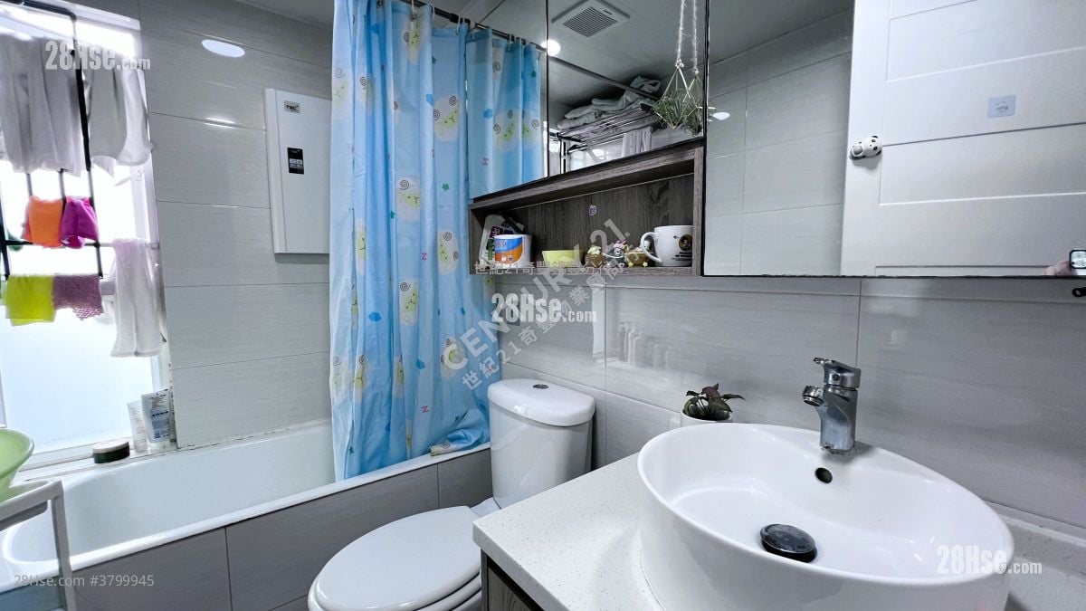 Baycrest Sell 2 Bedrooms , 1 Bathroom 605 ft²