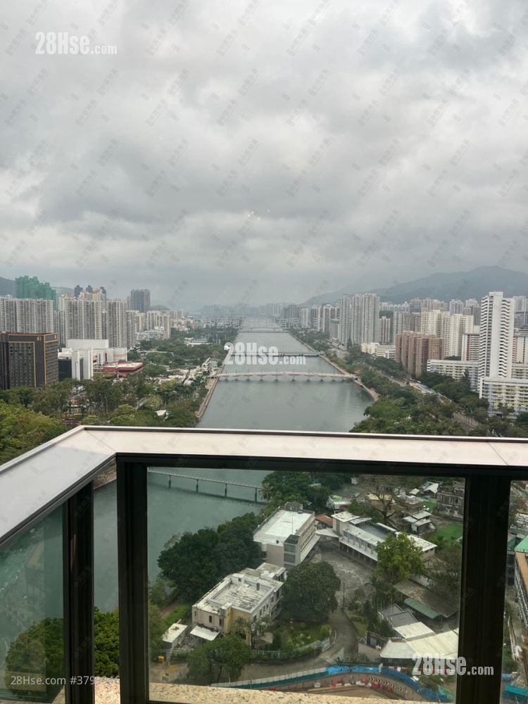 溱岸8号 售盘 4 房 , 2 浴室 1,262 平方尺