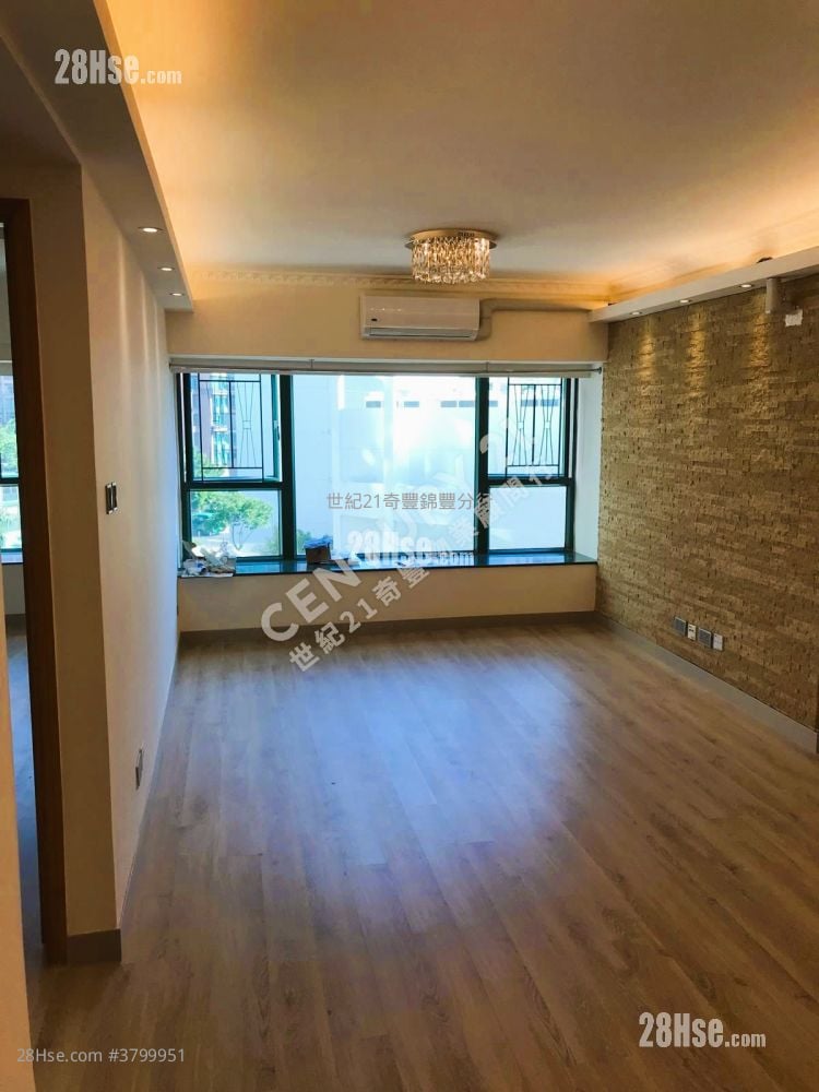 Baycrest Sell 2 Bedrooms , 1 Bathroom 601 ft²