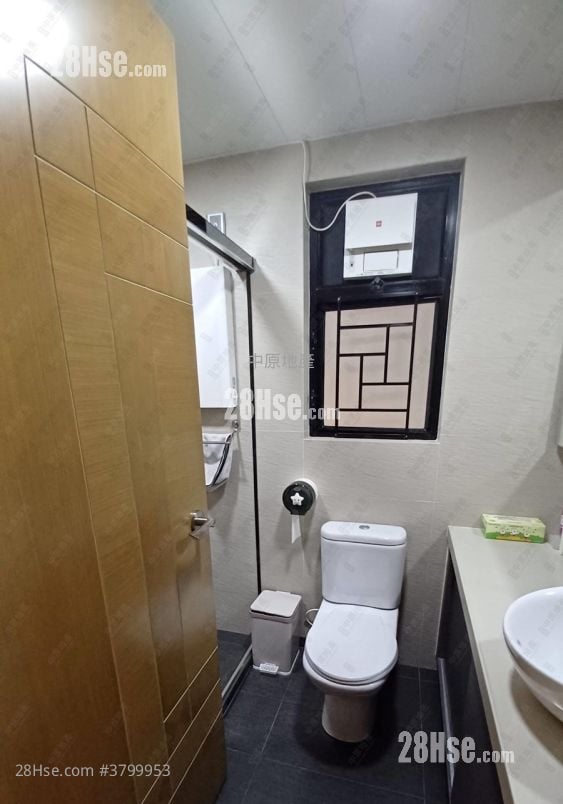 晓峰园 售盘 3 房 , 2 浴室 755 平方尺