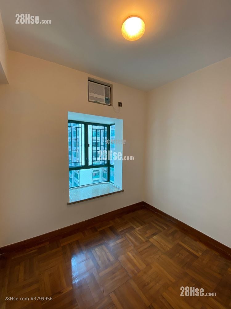 东港城 售盘 2 房 , 1 浴室 524 平方尺