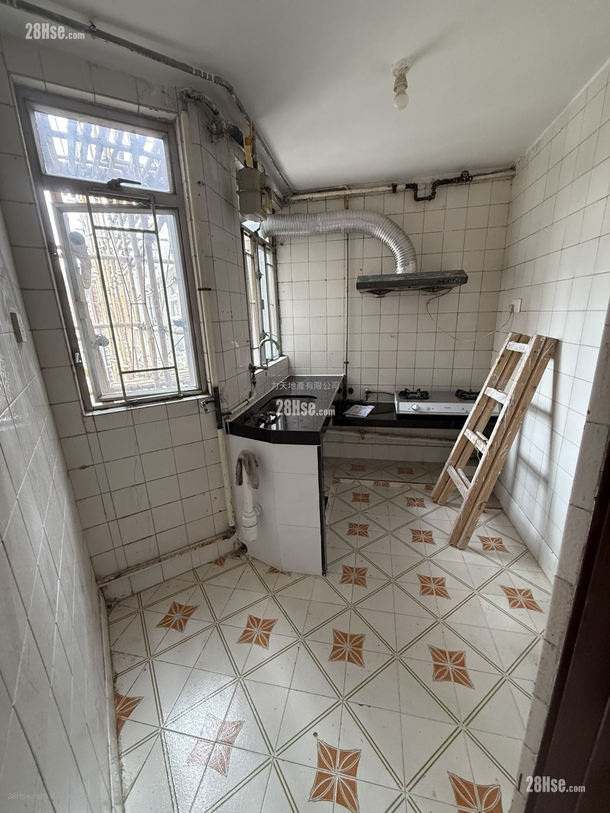 安基苑 租盘 548 平方尺