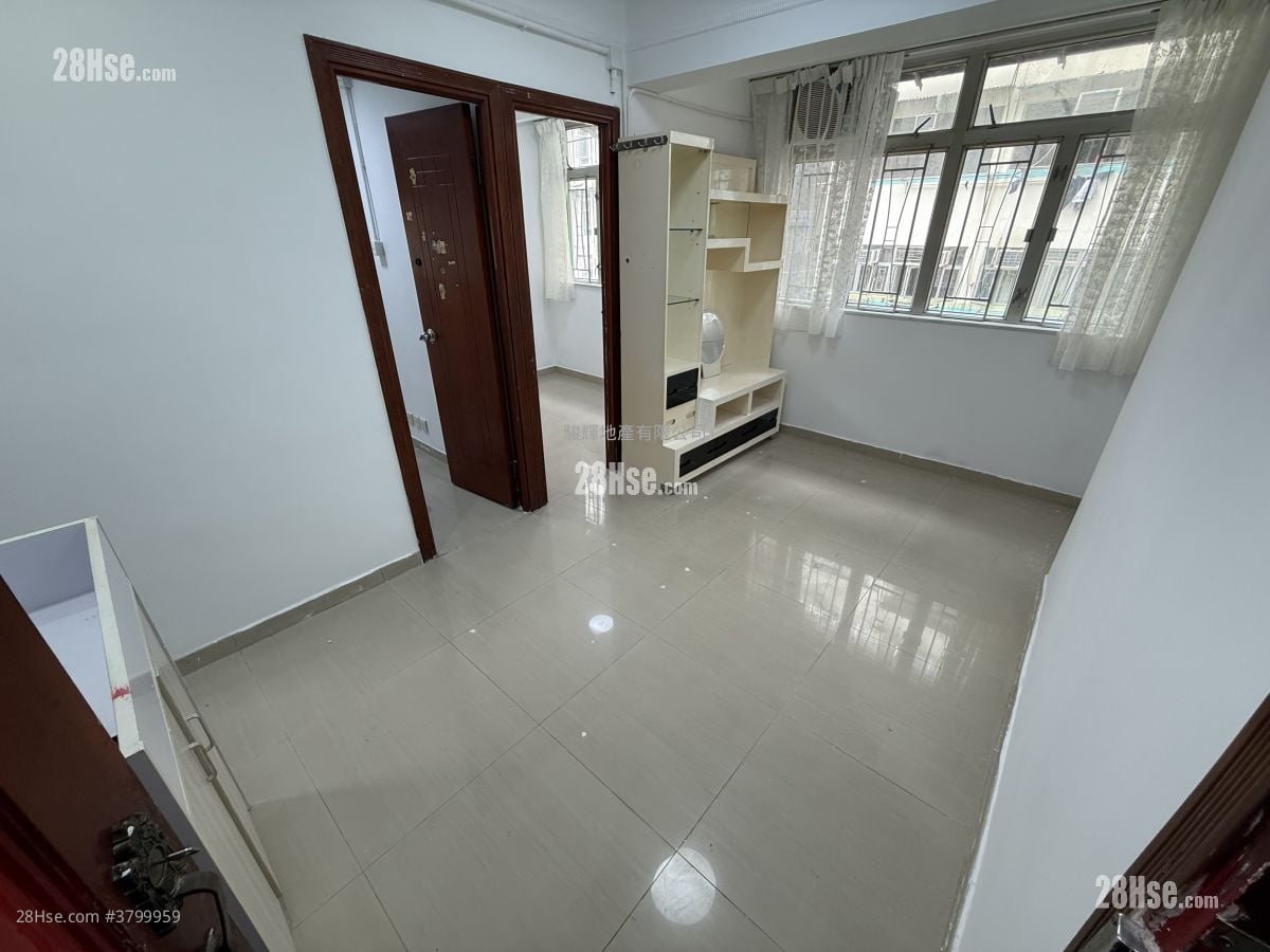 金冠楼 租盘 2 房 , 1 浴室 293 平方尺