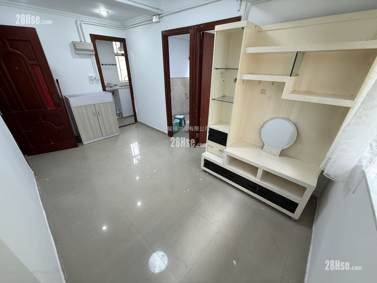 金冠楼 租盘 2 房 , 1 浴室 293 平方尺