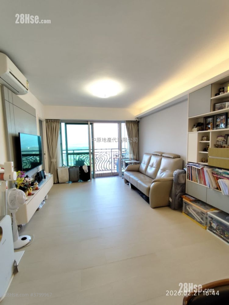 Vianni Cove Sell 3 Bedrooms 712 ft²