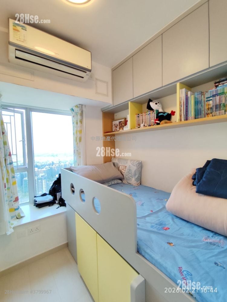 Vianni Cove Sell 3 Bedrooms 712 ft²