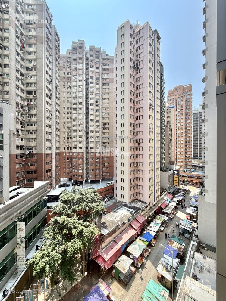 千望 售盘 开放式间隔 , 1 浴室 172 平方尺