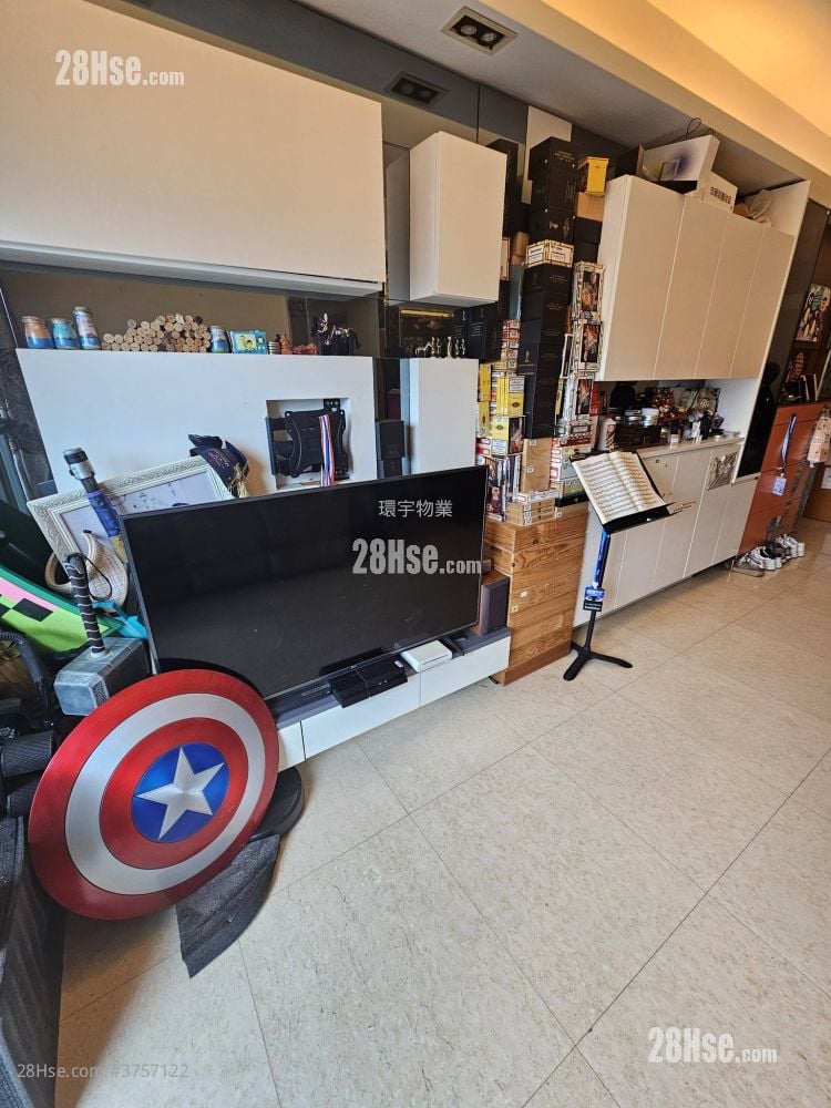 Vision City Sell 3 Bedrooms , 2 Bathrooms 668 ft²