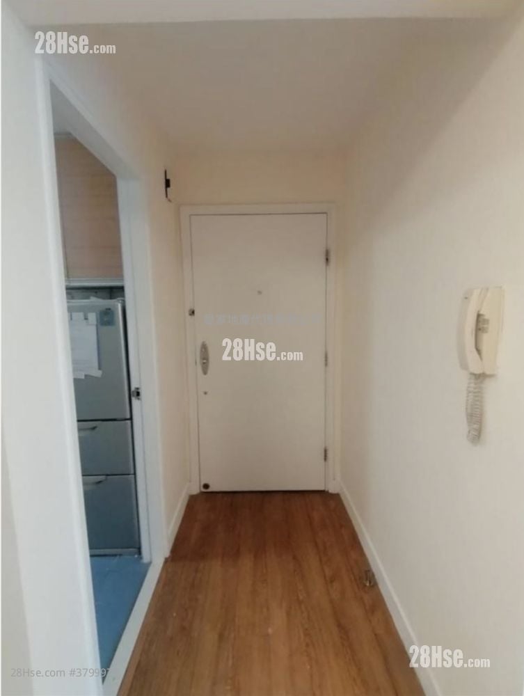 Heng Fa Chuen Sell 3 Bedrooms , 2 Bathrooms 614 ft²