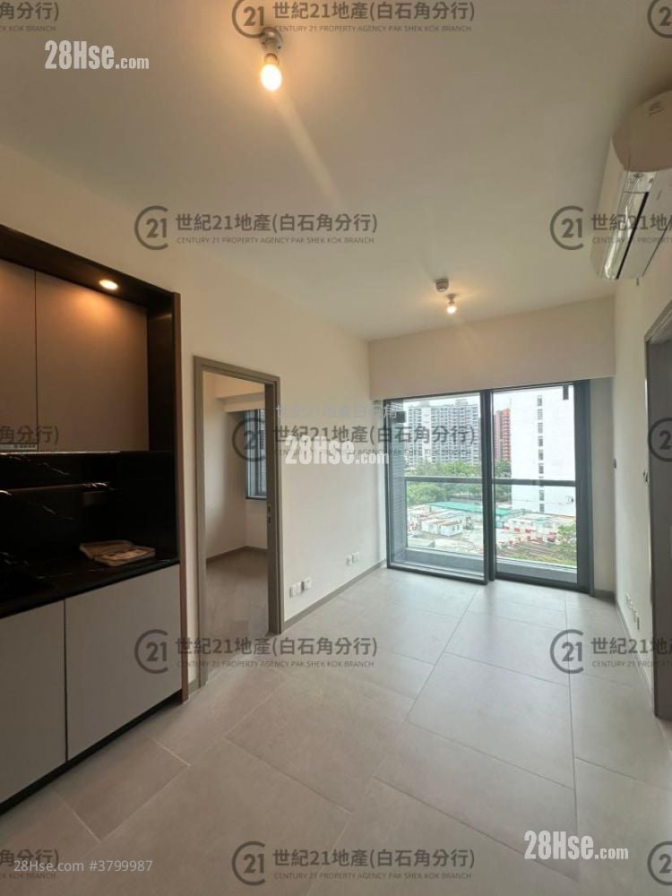 Silicon Hill Rental 2 Bedrooms , 1 Bathroom 403 ft²