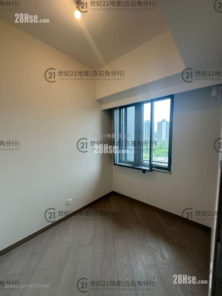 Silicon Hill Rental 2 Bedrooms , 1 Bathroom 403 ft²