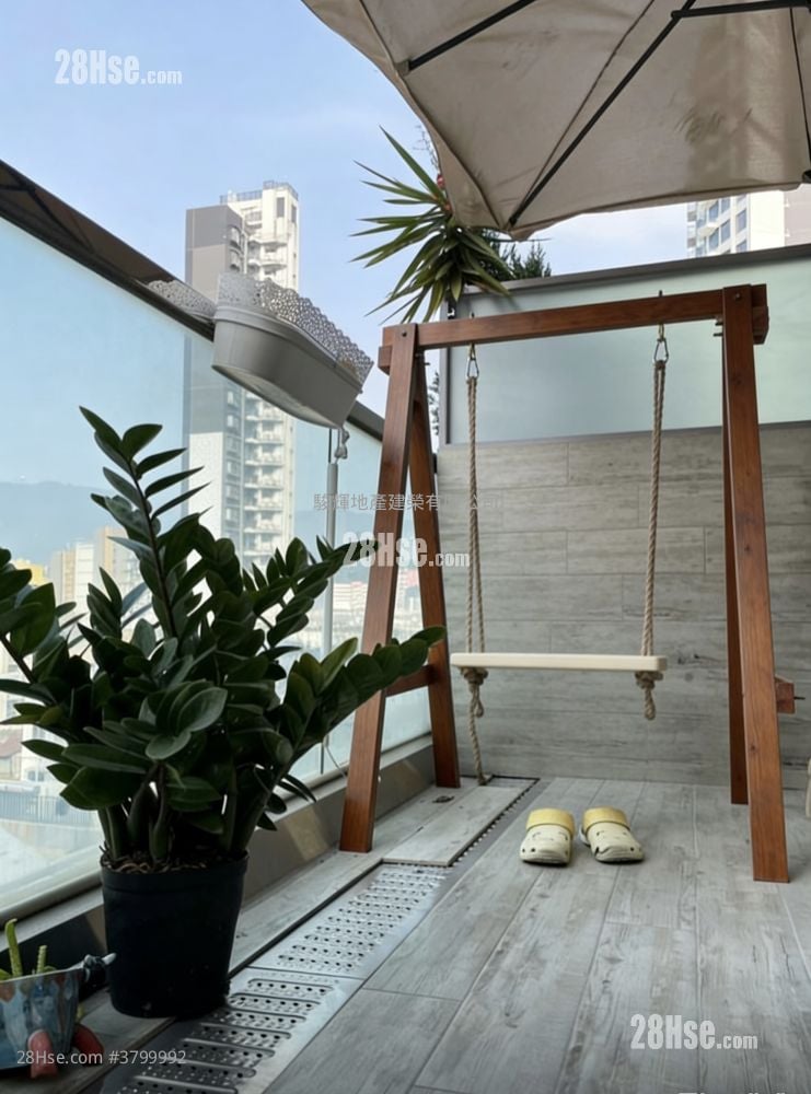 Genius Court Sell 1 Bedroom , 1 Bathroom 316 ft²