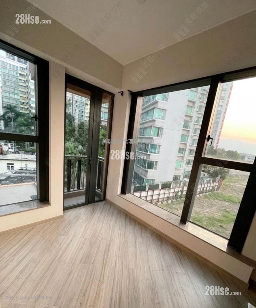master room: Park Reach Sell 1 Bedroom , 1 Bathroom 299 ft²