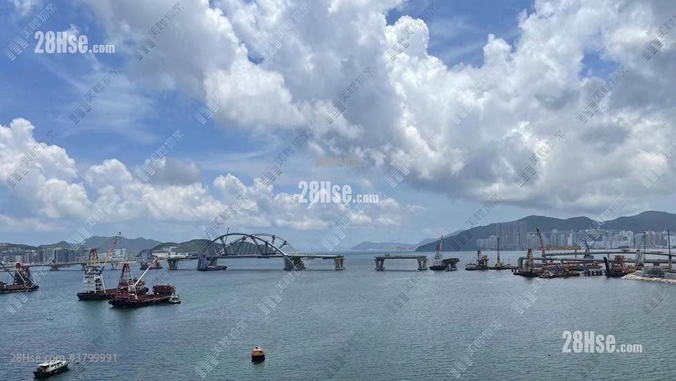 Alto Residences Sell 2 Bedrooms 952 ft²