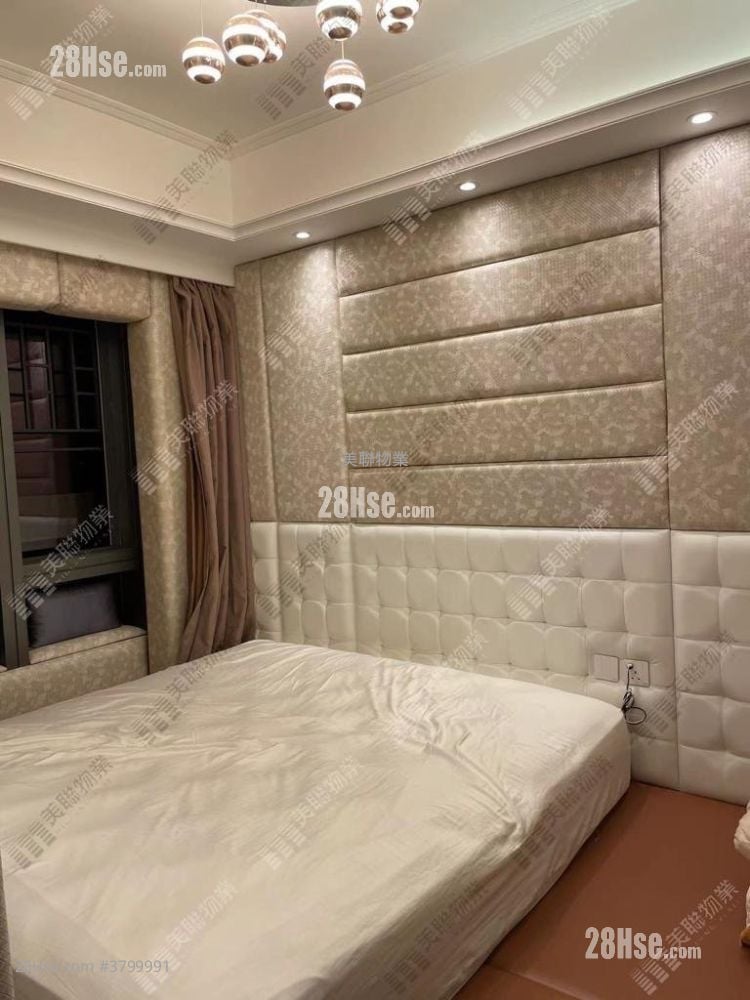 Alto Residences Sell 2 Bedrooms 952 ft²