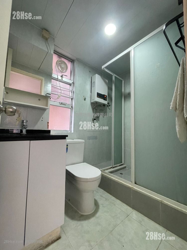 Serenity Park Sell 2 Bedrooms , 1 Bathroom 355 ft²