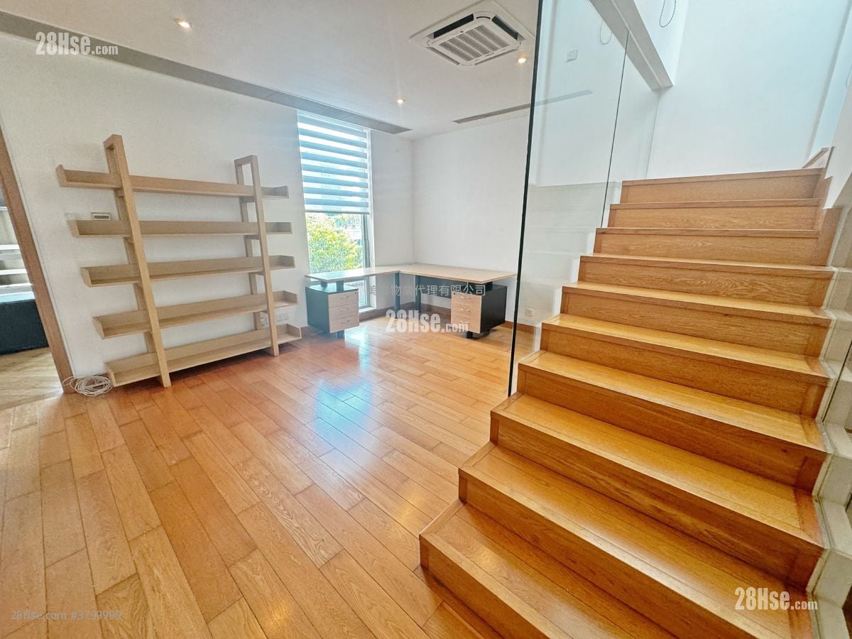 葡萄园 租盘 3 房 , 5+ 浴室 2,209 平方尺