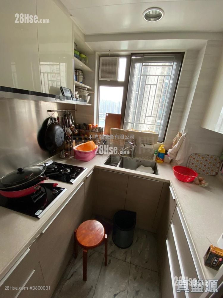 全城滙 售盘 3 房 , 2 浴室 768 平方尺