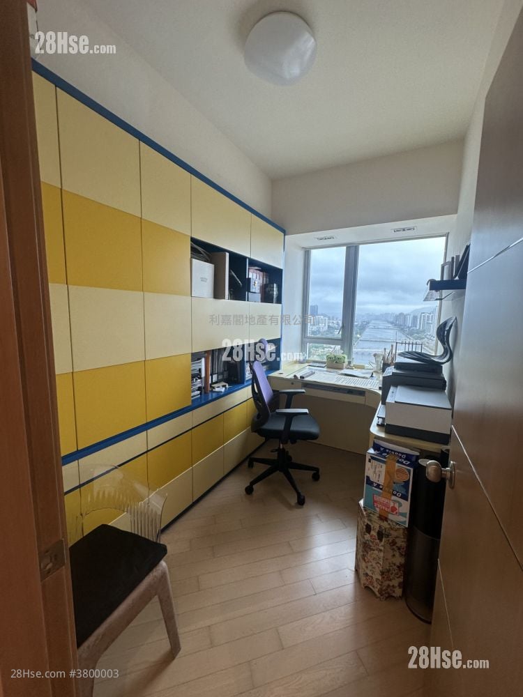 The Riverpark Sell 4 Bedrooms , 2 Bathrooms 1,262 ft²