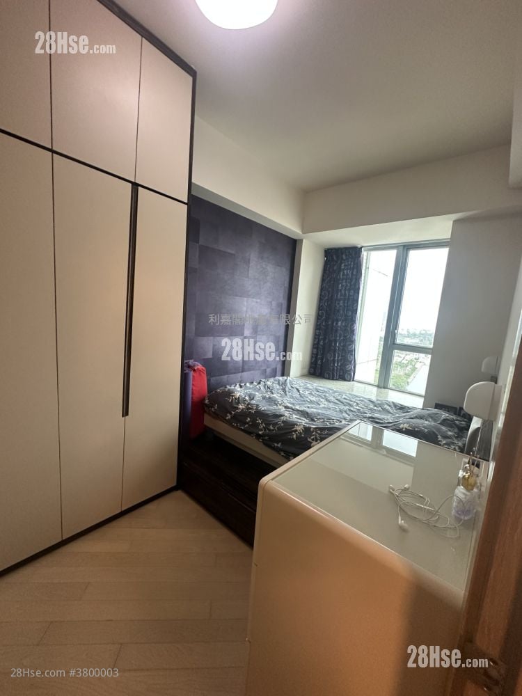 The Riverpark Sell 4 Bedrooms , 2 Bathrooms 1,262 ft²