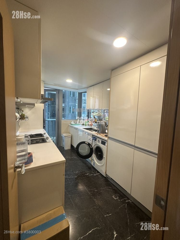 The Riverpark Sell 4 Bedrooms , 2 Bathrooms 1,262 ft²