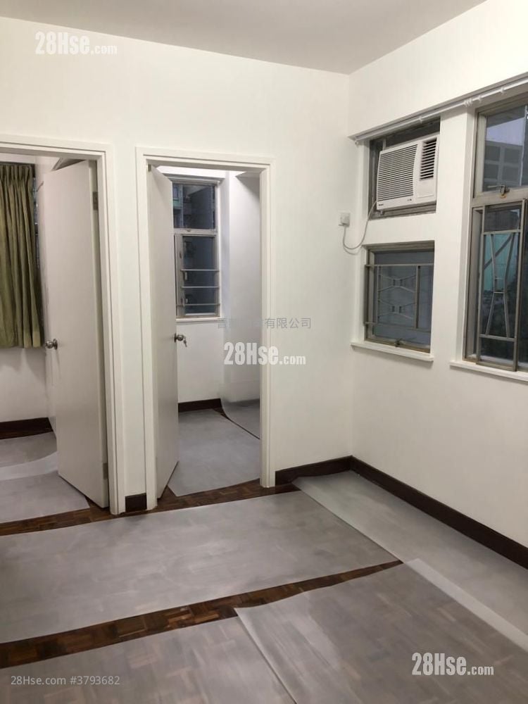 康华大厦 租盘 2 房 , 1 浴室 295 平方尺