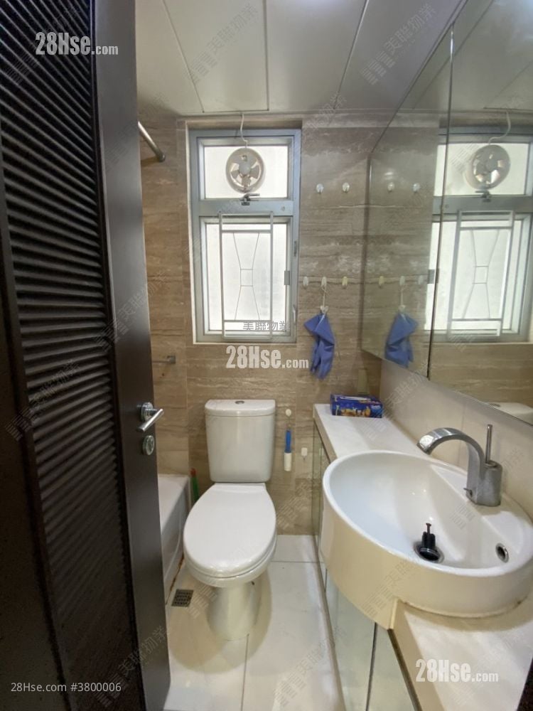 Grand Waterfront Sell 2 Bedrooms 367 ft²