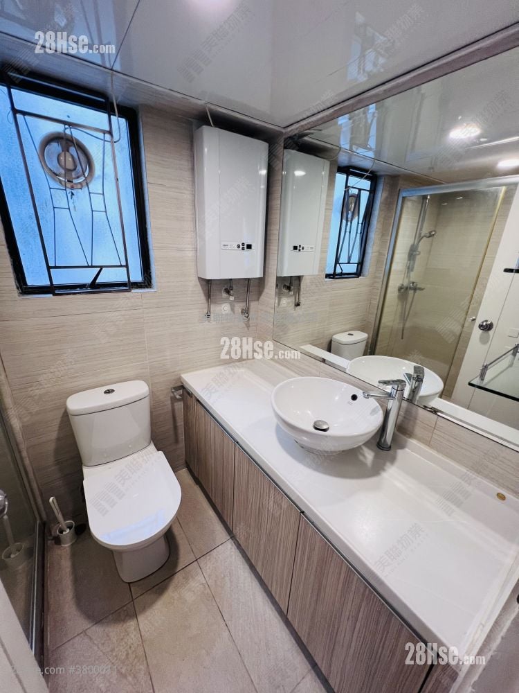 Beverly Villas Sell 3 Bedrooms , 3 Bathrooms 1,211 ft²