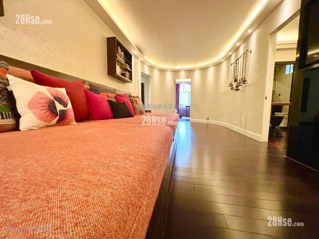 柏卢 售盘 5+ 房 , 3 浴室 4,136 平方尺