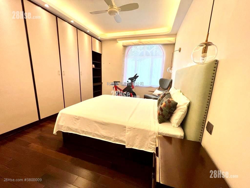 柏卢 售盘 5+ 房 , 3 浴室 4,136 平方尺