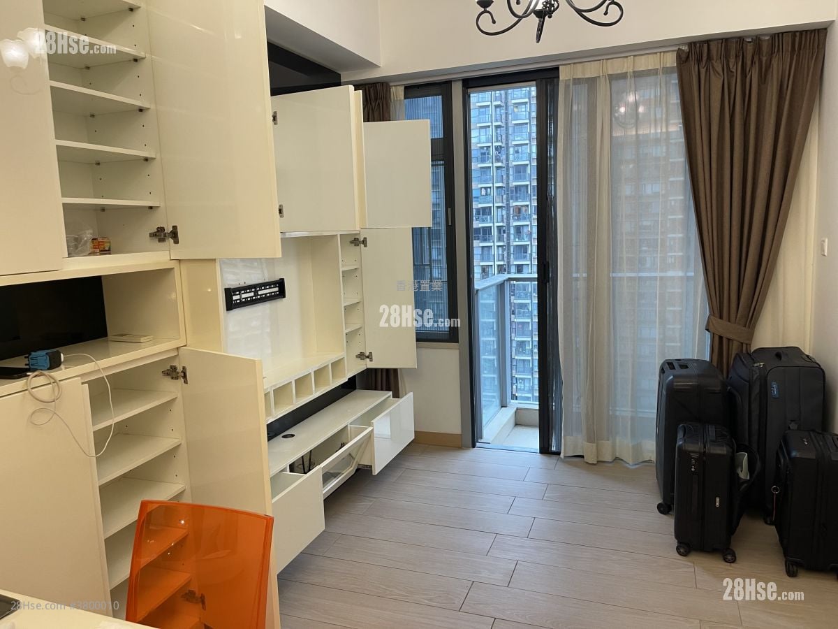 Century Link Rental 1 Bedroom , 1 Bathroom 379 ft²