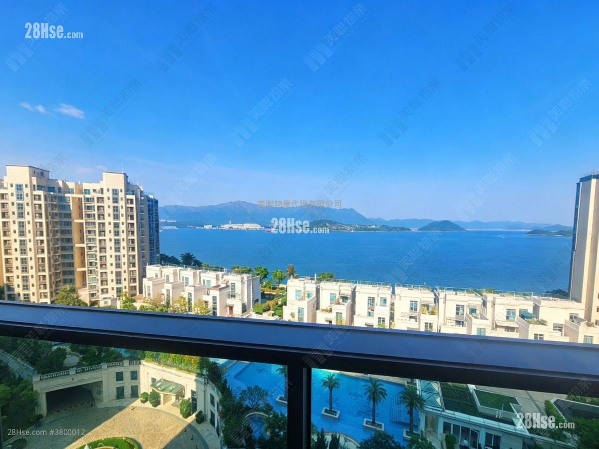 Mayfair By The Sea Rental 3 Bedrooms , 3 Bathrooms 1,400 ft²